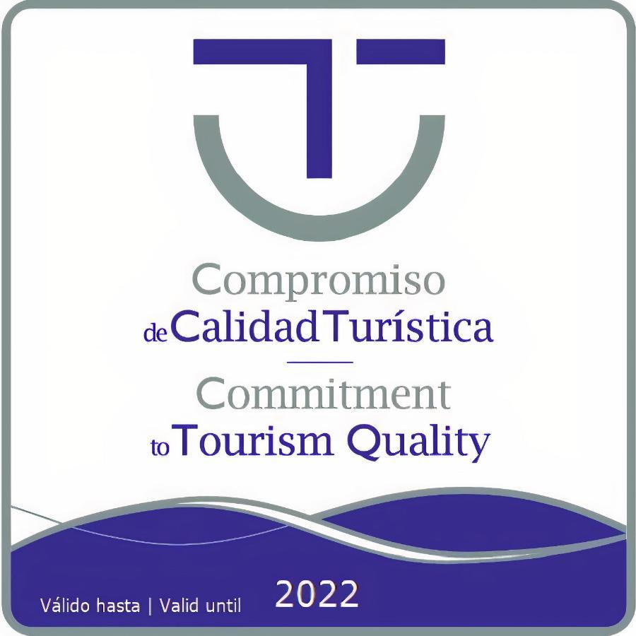 Apartamento En Calle Mendoza - Zona Huelin & 300 Mts De La Playa Apartment Malaga Bagian luar foto